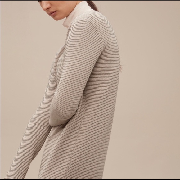 Aritzia Wilfred Campanule Longsleeve Dress - Picture 3 of 8